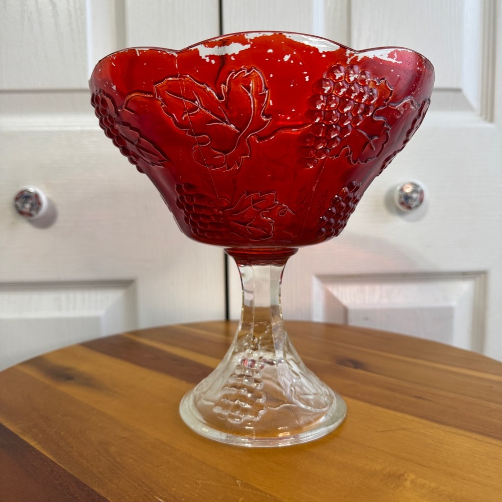 Indiana Glass harvest grape‎ textured pedestal compote dish